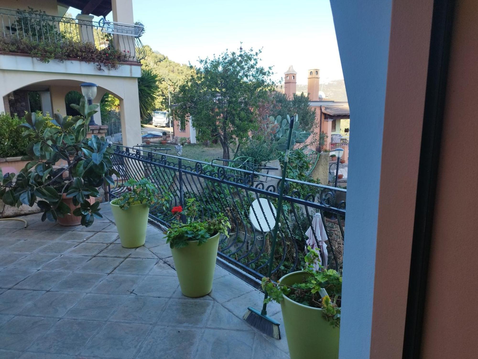 Appartamenti La Collina Jerzu Екстериор снимка