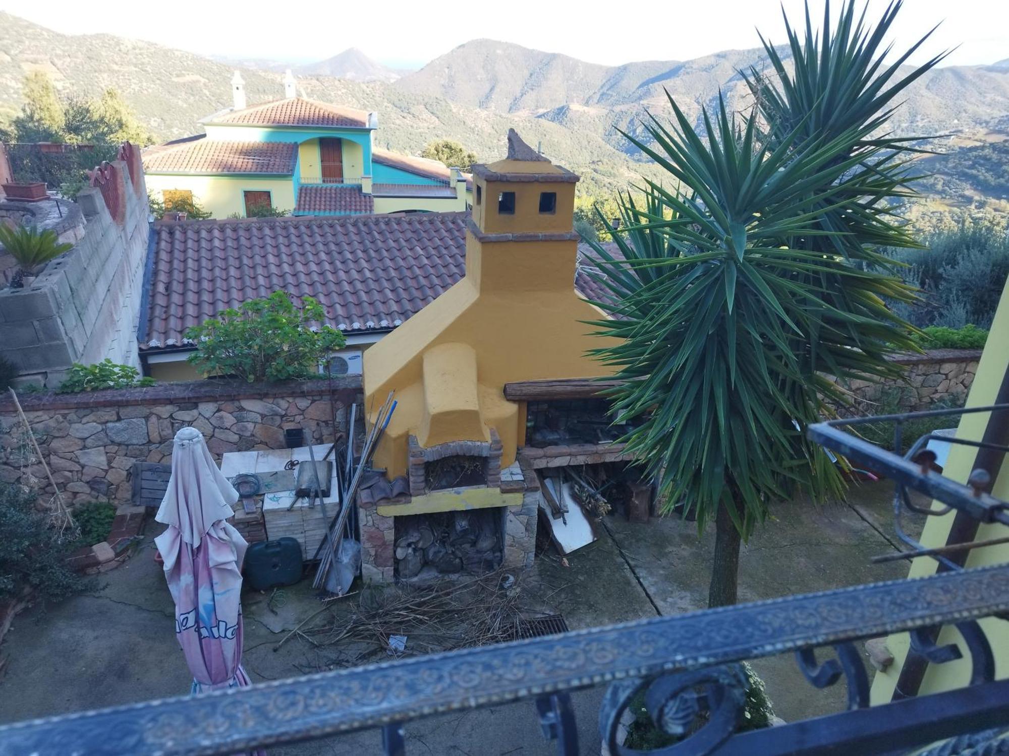 Appartamenti La Collina Jerzu Екстериор снимка