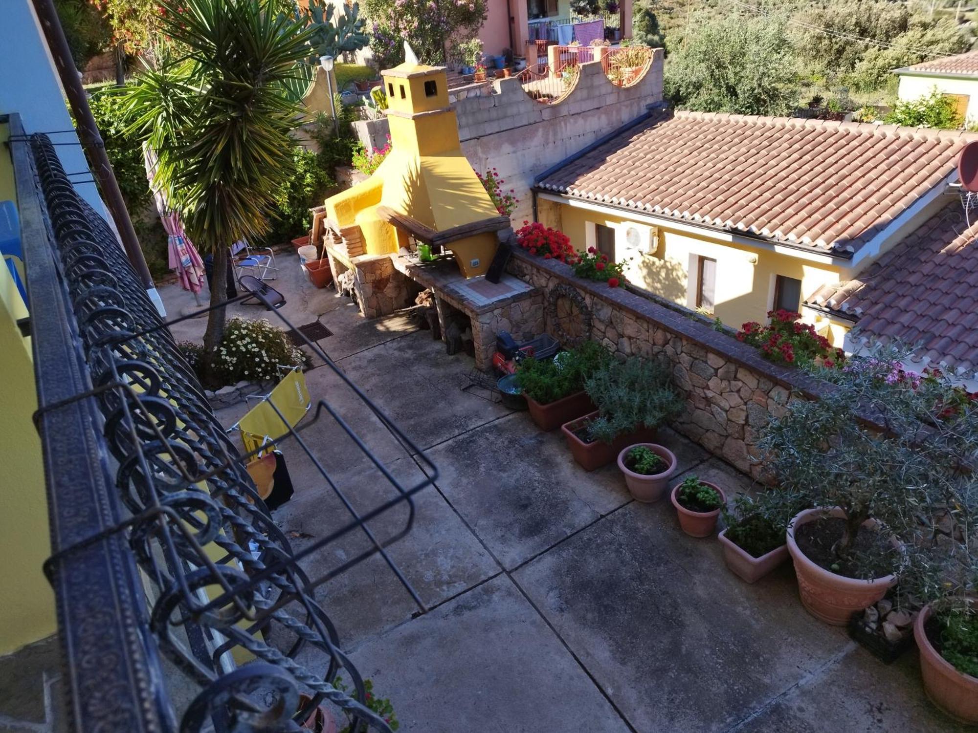 Appartamenti La Collina Jerzu Екстериор снимка