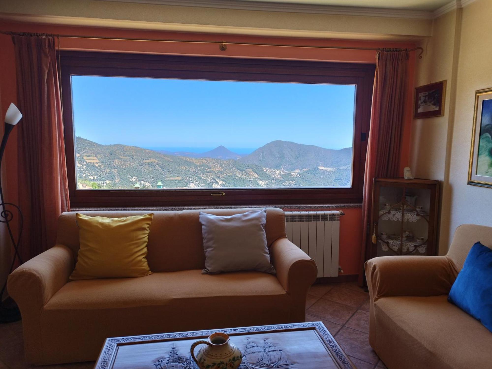Appartamenti La Collina Jerzu Екстериор снимка