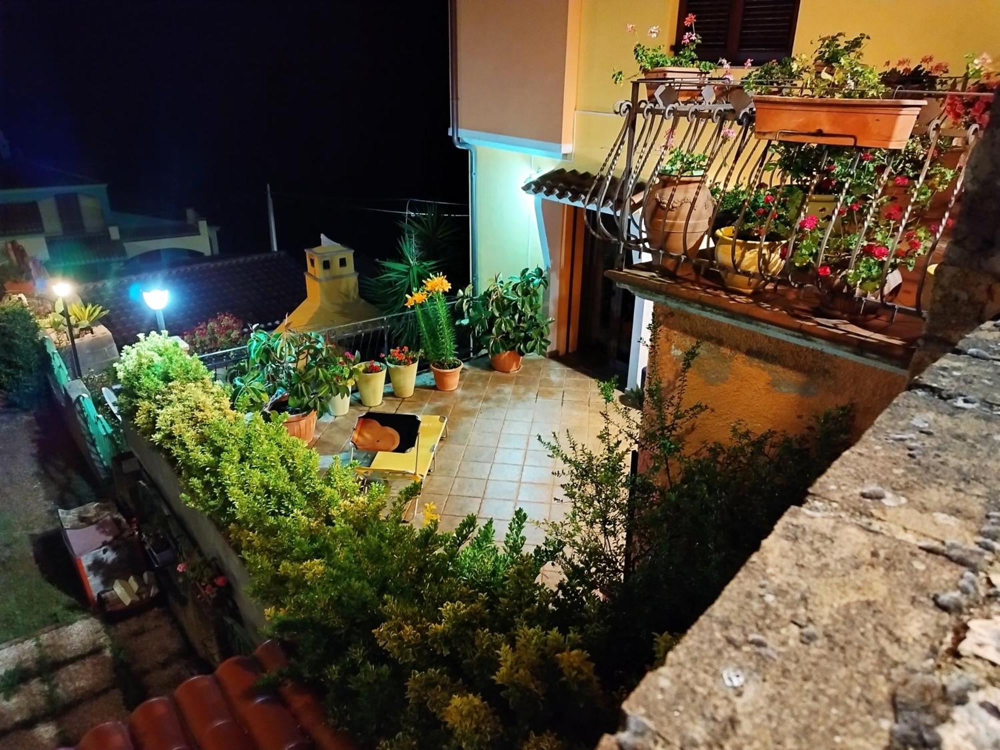Appartamenti La Collina Jerzu Екстериор снимка